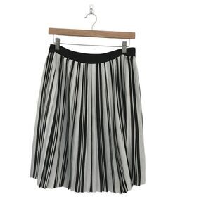Ivanka Trump Skirt Womens Size 2 Black White Stripe Pleated Lined Career
